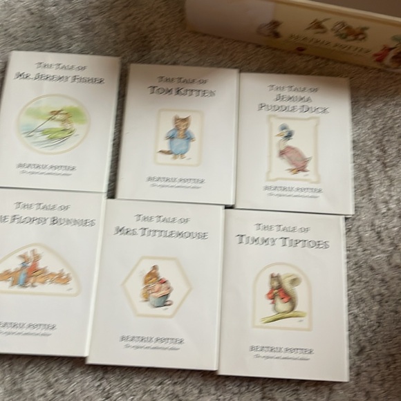 Peter rabbit by Beatrix Potter box set - Picture 4 of 9